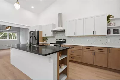 34111 August Avenue, Webster, FL 33597 - Photo 16