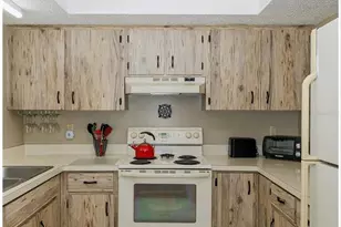 4660 Marine Pkwy, New Port Richey, FL 34652 - Photo 14