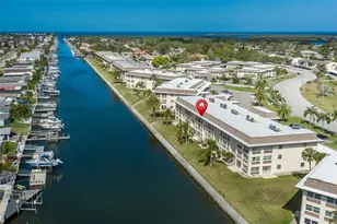 4660 Marine Pkwy, New Port Richey, FL 34652 - Photo 4