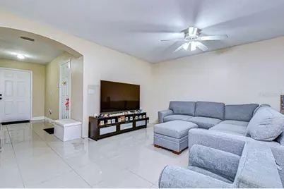 2609 Oleander Lakes Drive, Brandon, FL 33511 - Photo 8