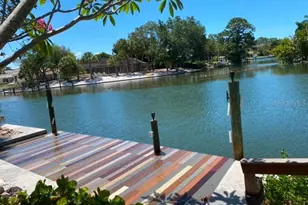 742 Edgemere, Siesta Key, FL 34242 - Photo 2