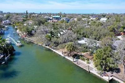742 Edgemere, Siesta Key, FL 34242 - Photo 8