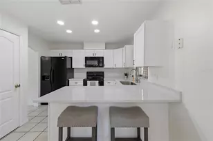 1340 Larkin Rd, Spring Hill, FL 34608 - Photo 6