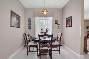 1122 Maravista Dr, Trinity, FL 34655 - Photo 12