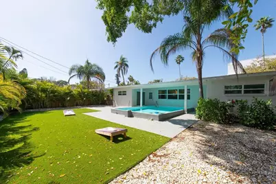 4135 Shore Acres Boulevard NE, Saint Petersburg, FL 33703 - Photo 28