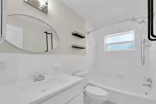 4135 Shore Acres Blvd NE, Saint Petersburg, FL 33703 - Photo 26