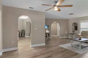 7851 Floral Dr, Weeki Wachee, FL 34607 - Photo 10