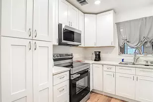 5110 Gateway Dr, Tampa, FL 33615 - Photo 24