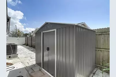 5110 Gateway Drive, Tampa, FL 33615 - Photo 64