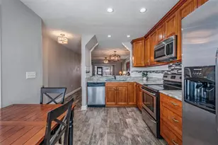 11308 Versailles Ln, Port Richey, FL 34668 - Photo 6