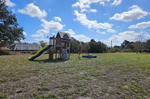 10112 Shortleaf Ct, Weeki Wachee, FL 34613 - Photo 46