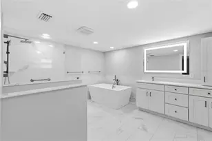 212 W 131st Ave, Tampa, FL 33612 - Photo 26