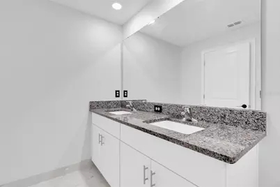 8249 Crescent Oaks Drive, New Port Richey, FL 34655 - Photo 20