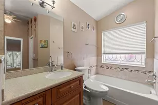 2803 Corrie Way, Tampa, FL 33618 - Photo 14