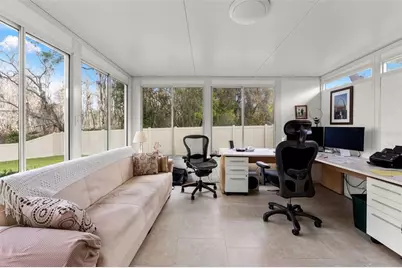 2803 Corrie Way, Tampa, FL 33618 - Photo 44