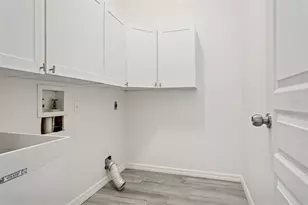 18902 St Laurent Dr, Lutz, FL 33558 - Photo 34