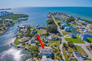 6810 Seaview Blvd, Hudson, FL 34667 - Photo 6