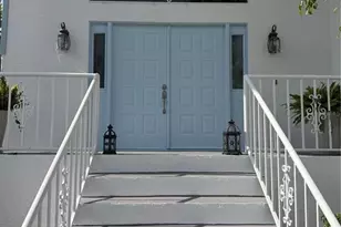 6810 Seaview Blvd, Hudson, FL 34667 - Photo 2