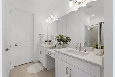 4533 Isonzo Way, Wesley Chapel, FL 33543 - Photo 14