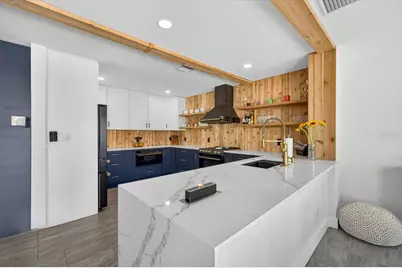 16111 5th Street E, Redington Beach, FL 33708 - Photo 18