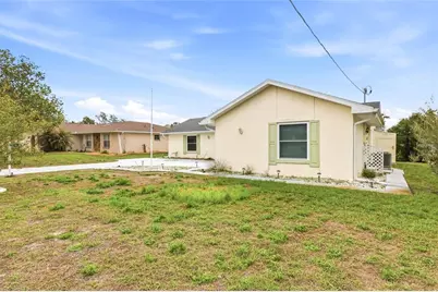 12324 Drayton Drive, Spring Hill, FL 34609 - Photo 4