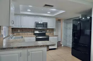 7944 Yucca Dr, New Port Richey, FL 34653 - Photo 6