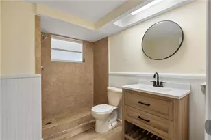 9020 Hunt Club Ln, Port Richey, FL 34668 - Photo 18