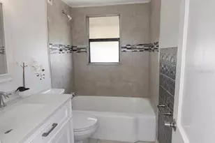 2806 Park Dr, Tampa, FL 33619 - Photo 6