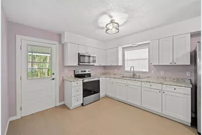 4489 Fishman Avenue, Weeki Wachee, FL 34607 - Photo 6