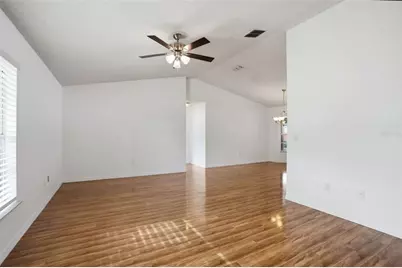 5303 Las Flores Viaduct, New Port Richey, FL 34655 - Photo 4