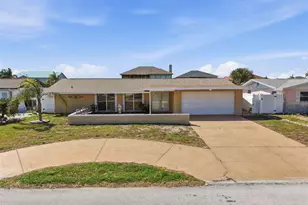 13541 Stacey Dr, Hudson, FL 34667 - Photo 4