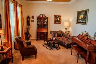 10126 Balcony St, New Port Richey, FL 34655 - Photo 4