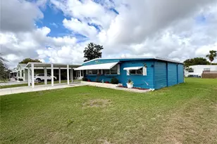 7481 1st Cir Dr, Brooksville, FL 34613 - Photo 2