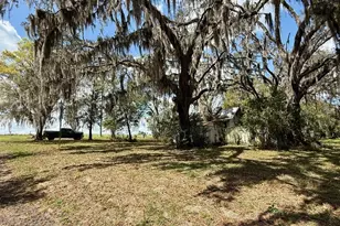 10010 Fort King Rd, Dade City, FL 33525 - Photo 20