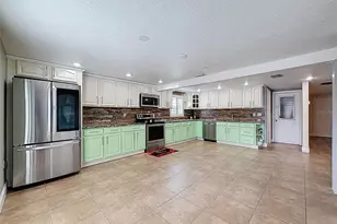 5264 Idlewild St, New Port Richey, FL 34653 - Photo 12