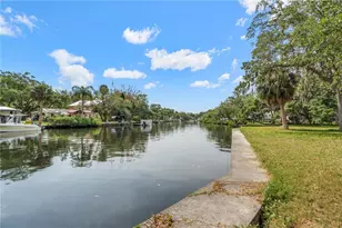 5822 River Rd, New Port Richey, FL 34652 - Photo 10