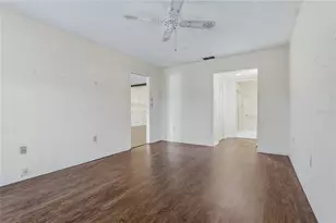 11241 Dollar Lake Dr, Port Richey, FL 34668 - Photo 22