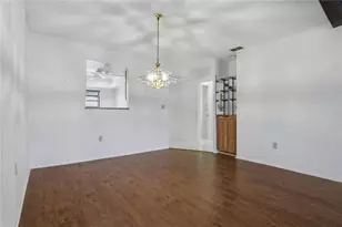 11241 Dollar Lake Dr, Port Richey, FL 34668 - Photo 20