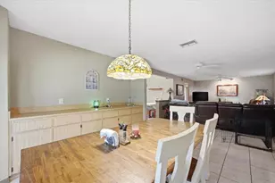 10331 Casey Dr, New Port Richey, FL 34654 - Photo 14