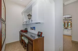 10435 Pontofino Cir, Trinity, FL 34655 - Photo 12