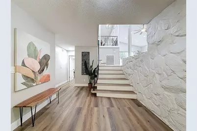 8430 144th Lane, Seminole, FL 33776 - Photo 6