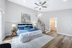 8430 144th Ln, Seminole, FL 33776 - Photo 28