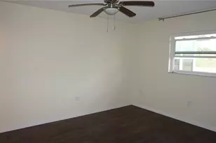 7602 Danube Dr, Hudson, FL 34667 - Photo 10