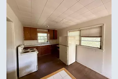 10010 Fort King Road, Dade City, FL 33525 - Photo 14