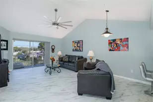 4933 Myrtle Oak Dr, New Port Richey, FL 34653 - Photo 8