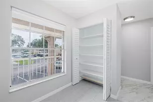 4933 Myrtle Oak Dr, New Port Richey, FL 34653 - Photo 8
