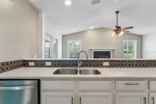 375 E Liberty St, Hernando, FL 34442 - Photo 20