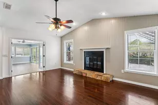 375 E Liberty St, Hernando, FL 34442 - Photo 8