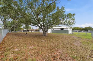 9328 Highpoint Blvd, Brooksville, FL 34613 - Photo 26