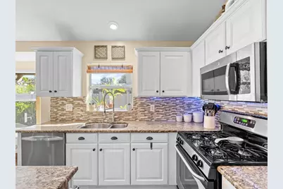 16729 Fairbolt Way, Odessa, FL 33556 - Photo 18